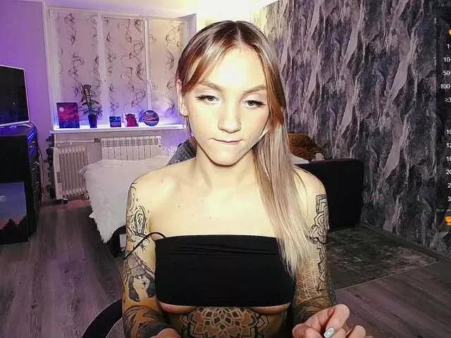 sweetiekittie from BongaCams