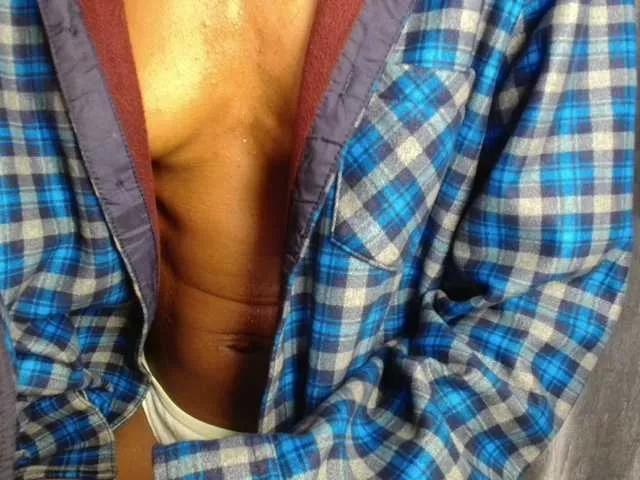 Sweetpussy135 from BongaCams