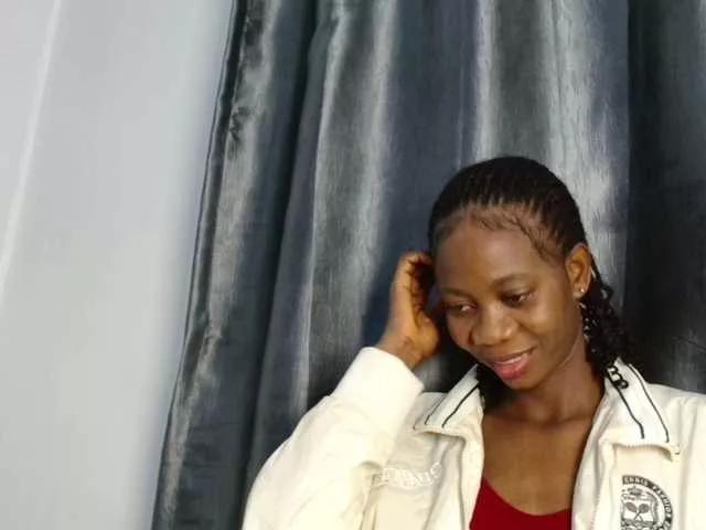 Sweetpussy135 from BongaCams