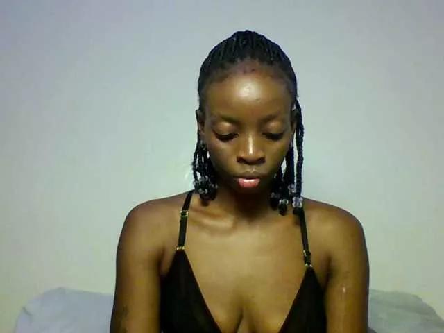 SweetsLolilta from BongaCams