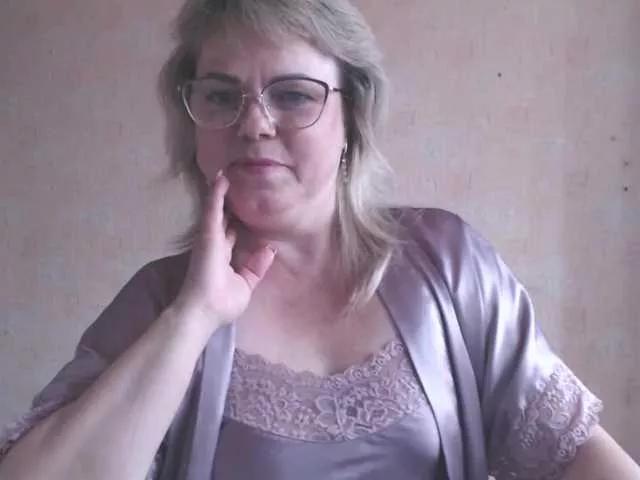 Sweetsunset11 webcams show profile image 