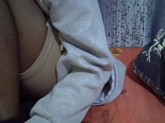 Sweetvine from BongaCams