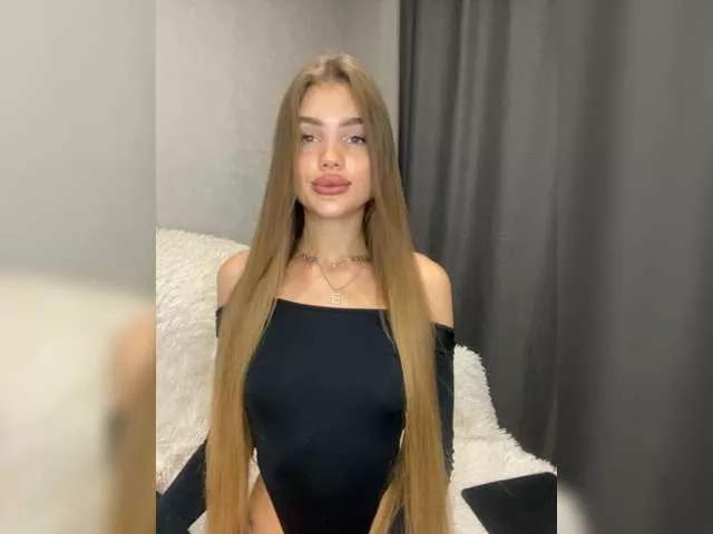 SweetyMia from BongaCams