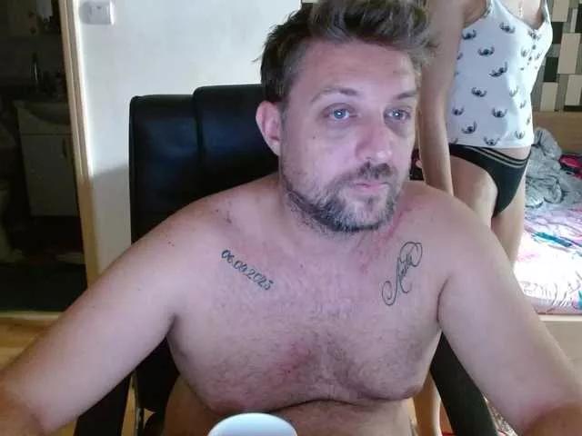 SwitchDomCouple webcams show profile image 