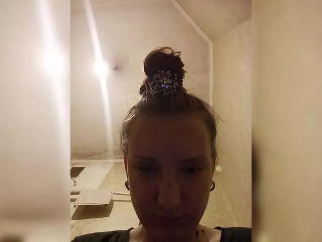 Tati2909 from BongaCams