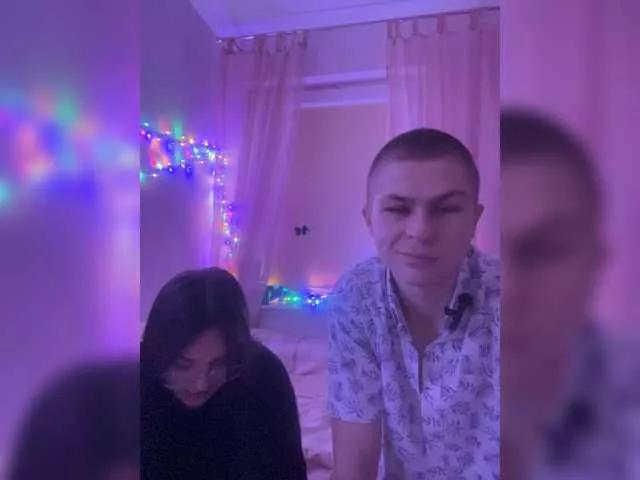 TeenVibes-18- webcams show profile image 