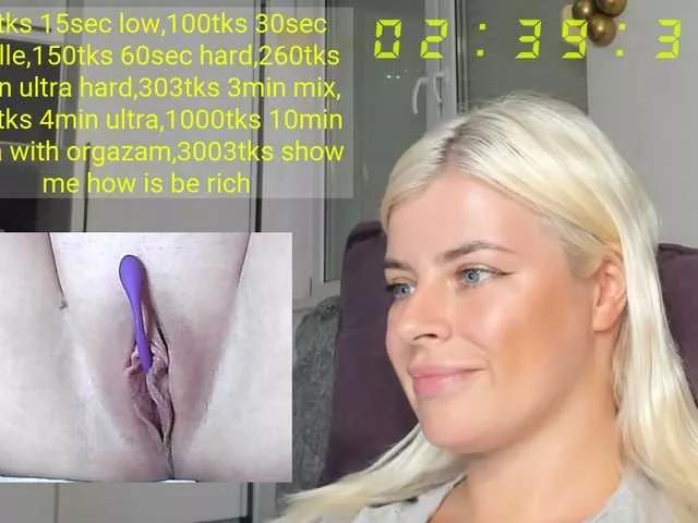 teressaa from BongaCams