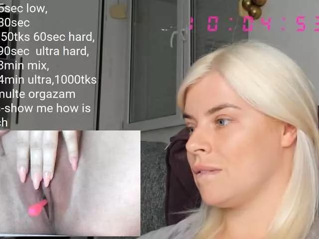 teressaa from BongaCams