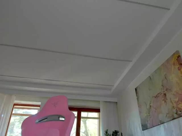 TiffanyHousto from BongaCams