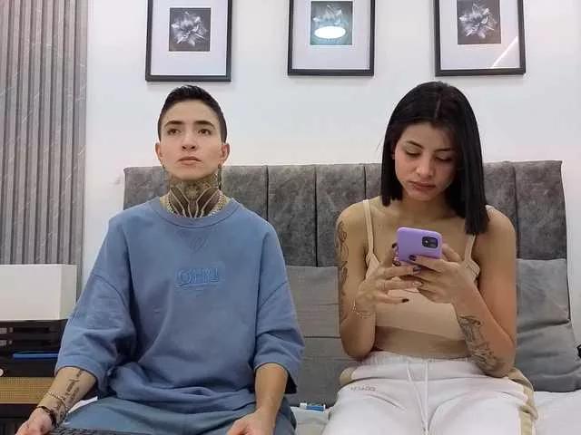 Tinny-and-Candy from BongaCams