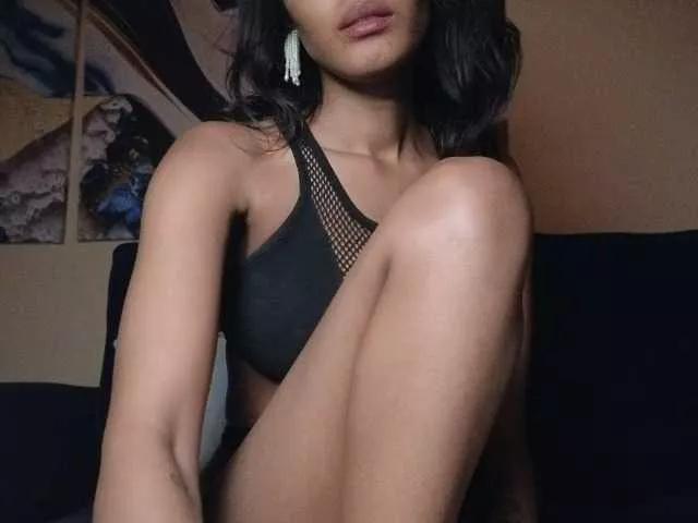 Tnnicckah from BongaCams
