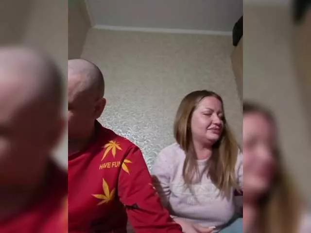 TotheMoonandBack from BongaCams