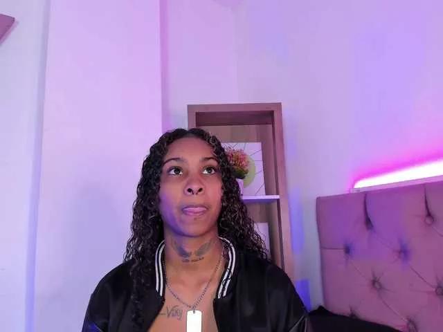 Triipsy from BongaCams