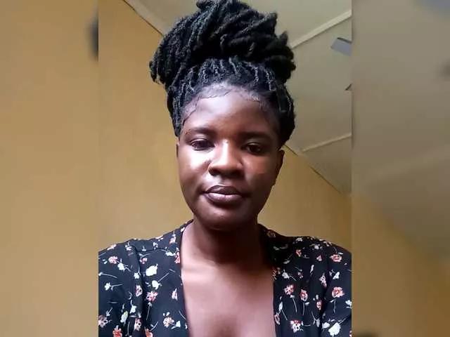 Trishaa webcams show profile image 