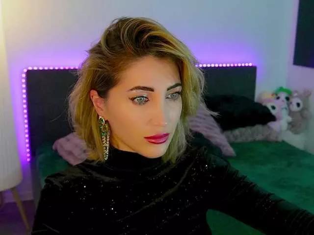 TweetyCream webcams show profile image 