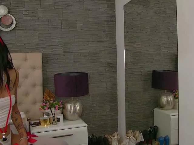 VannyFoxx from BongaCams