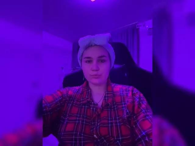 VickiPatrick webcams show profile image 