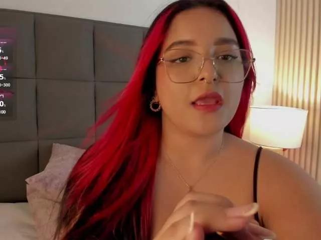 Victoria18x webcams show profile image 