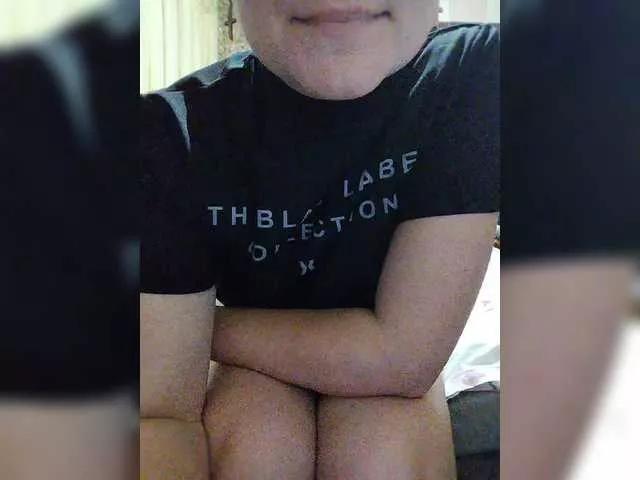 Vikki-vik from BongaCams