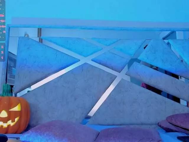 VivianneHart from BongaCams