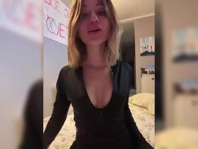 ViviRoss from BongaCams