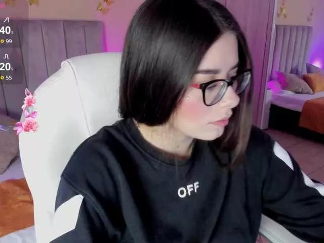 Wanda-Olsenn webcams show profile image 