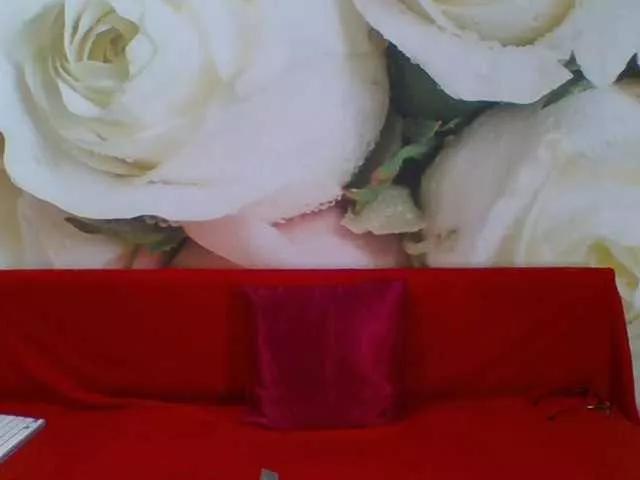 yakameliya from BongaCams