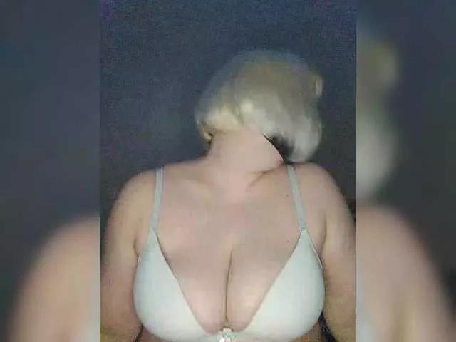yana38a from BongaCams