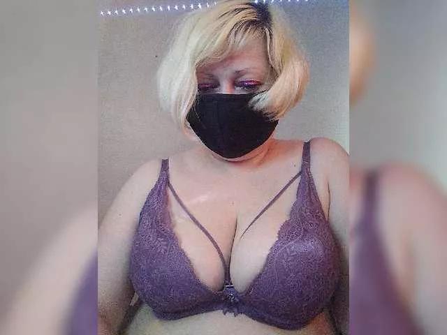 yana38a from BongaCams
