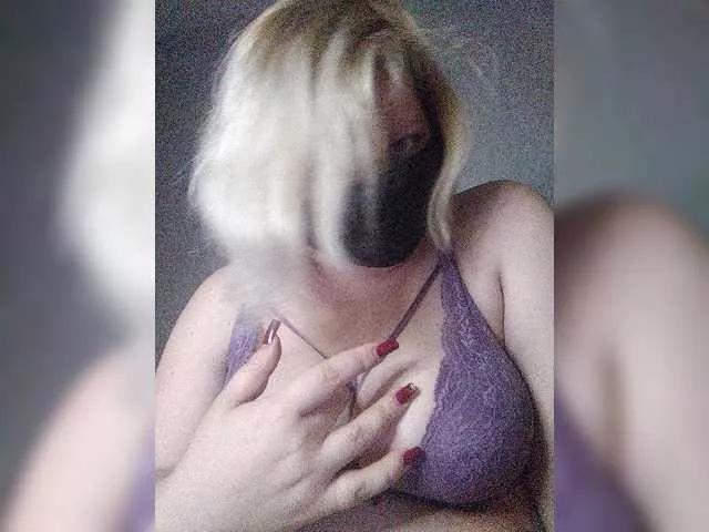 yana38a from BongaCams