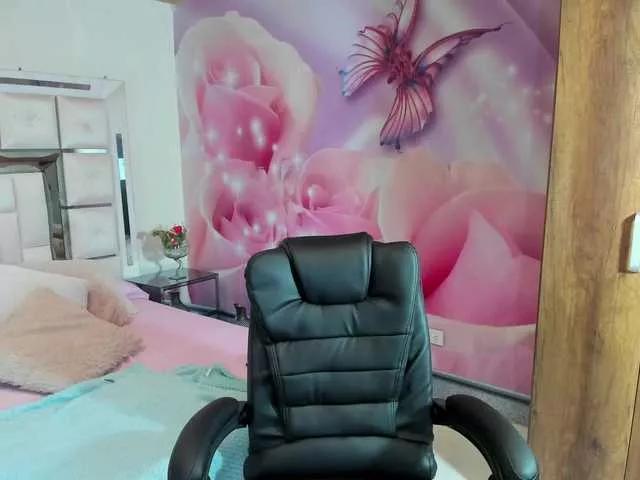Yelena-mutiz from BongaCams