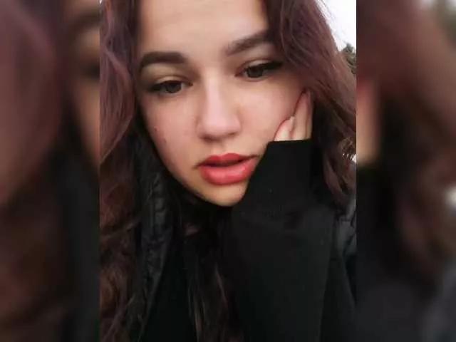 Yulua1285 from BongaCams