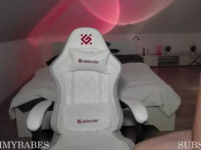 Yummybabes from BongaCams