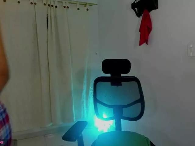 Zaya-Smith from BongaCams