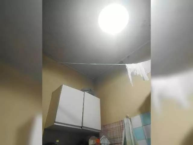 zvezda2511 from BongaCams
