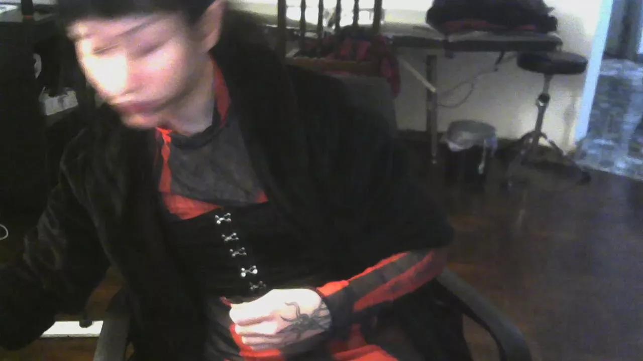 333lucifer3 from Cam4