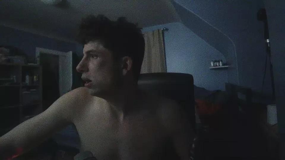 44Alexthebard44 from Cam4