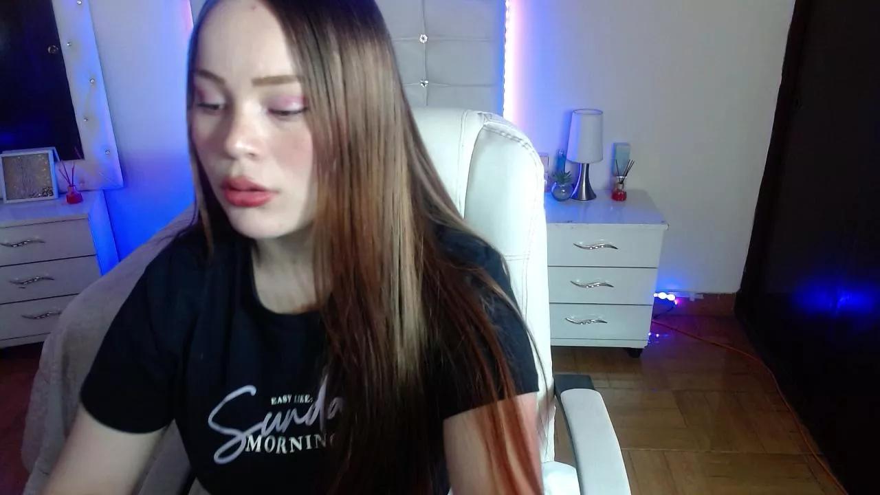 _Crystal24 webcams show profile image 