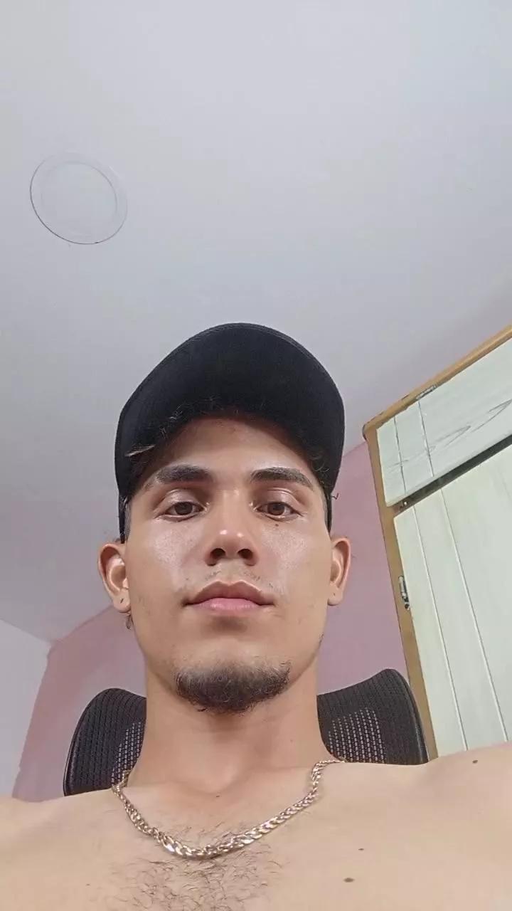 _dadybig_ webcams show profile image 