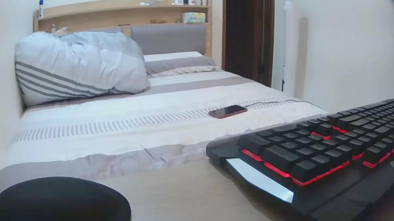 a33105432 from Cam4