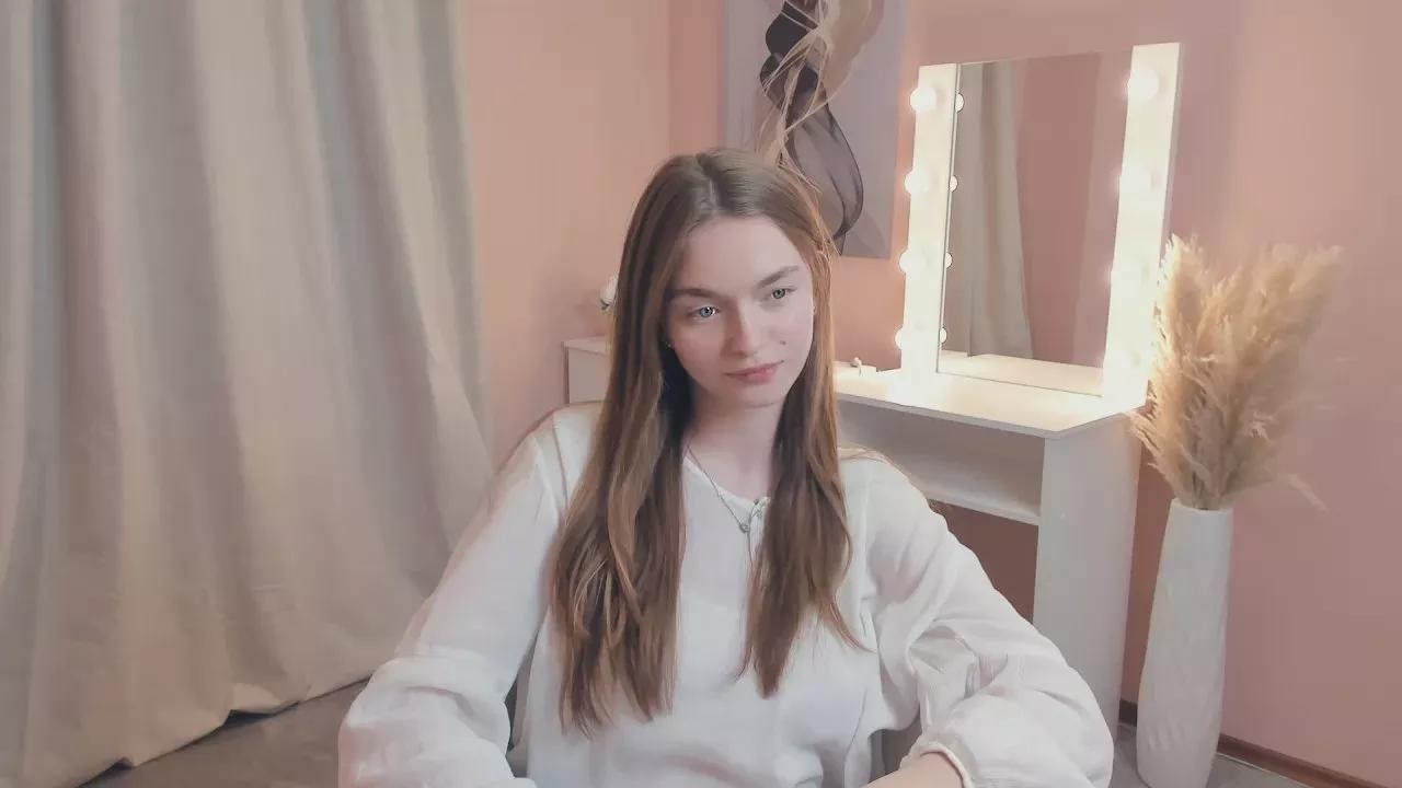 AccaCritchlow from Cam4