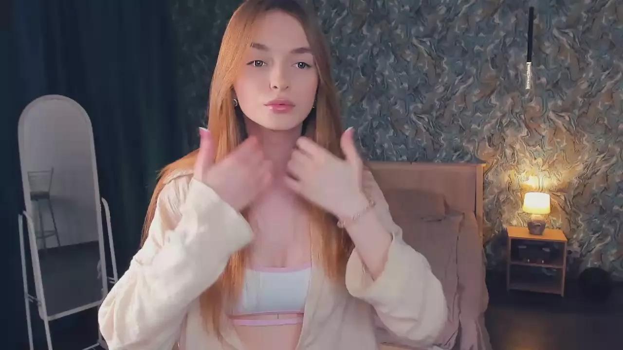 AccaCritchlow from Cam4