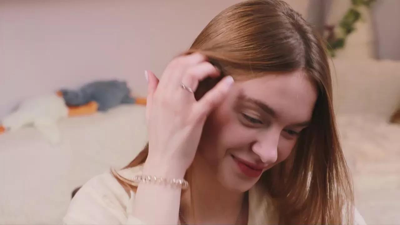 AccaCritchlow from Cam4