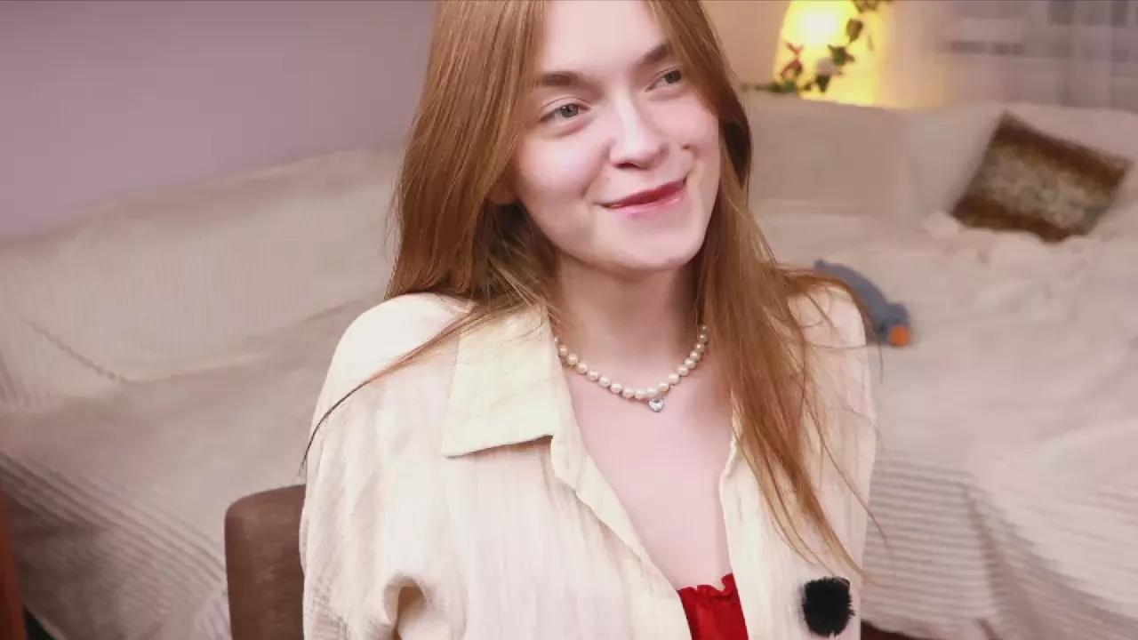 AccaCritchlow from Cam4