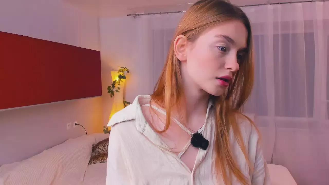 AccaCritchlow from Cam4