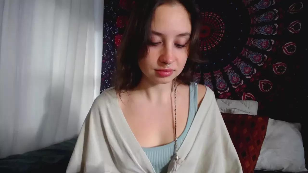 AdalynMystery from Cam4