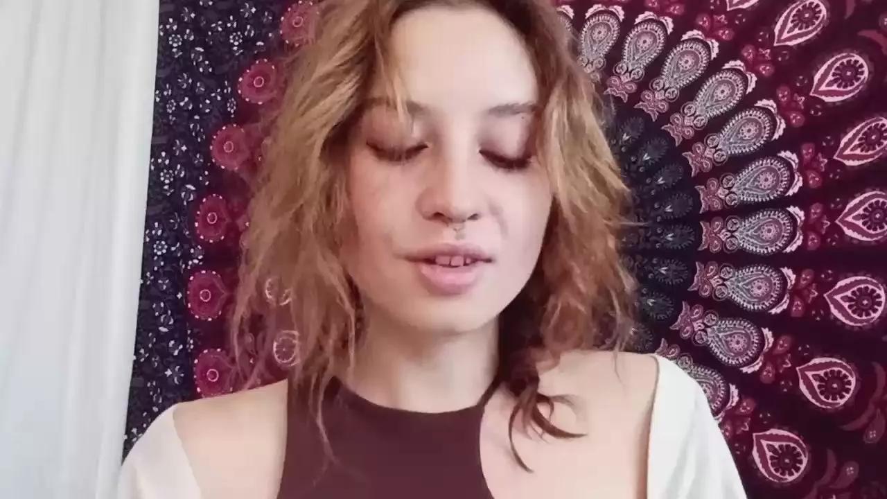 AdalynMystery from Cam4