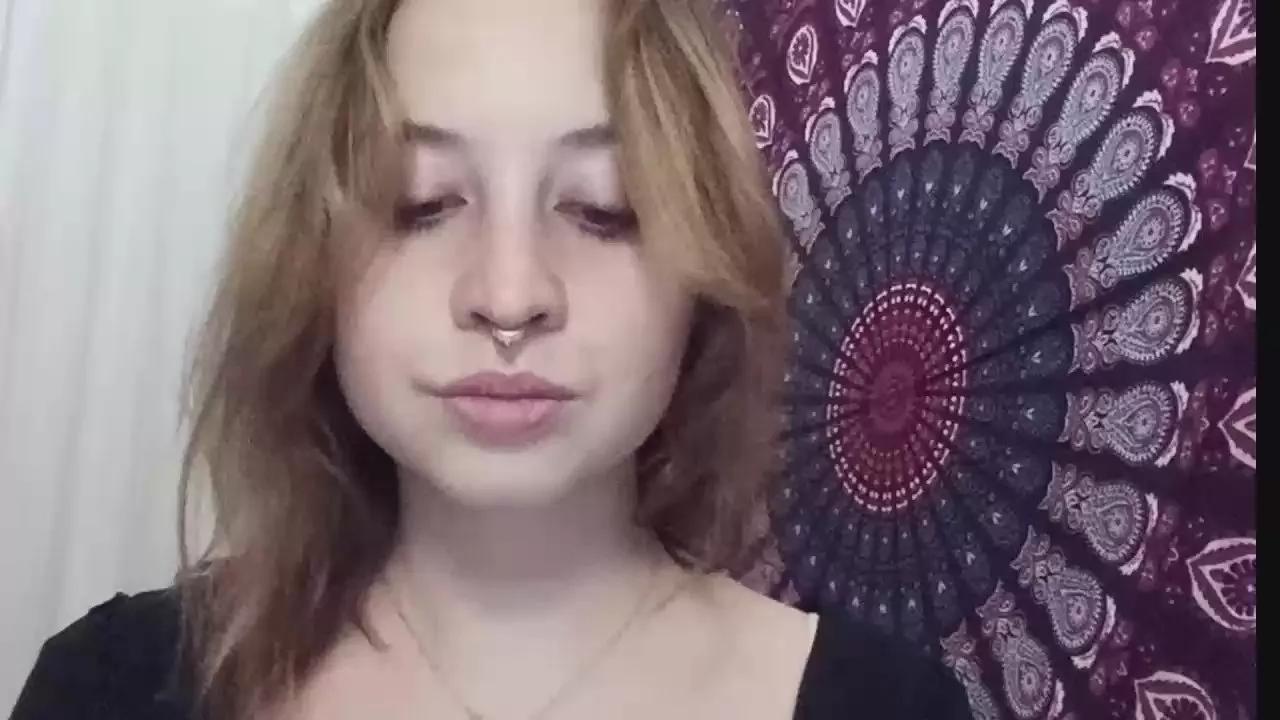 AdalynMystery from Cam4