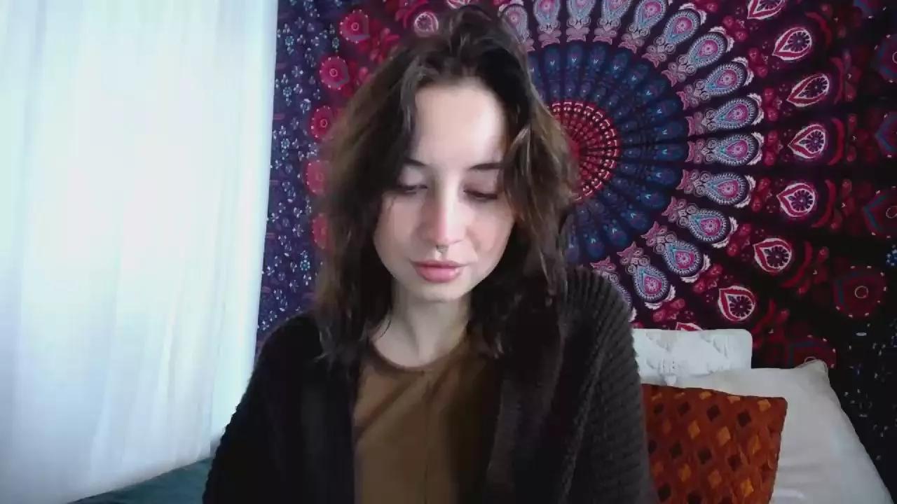 AdalynMystery from Cam4