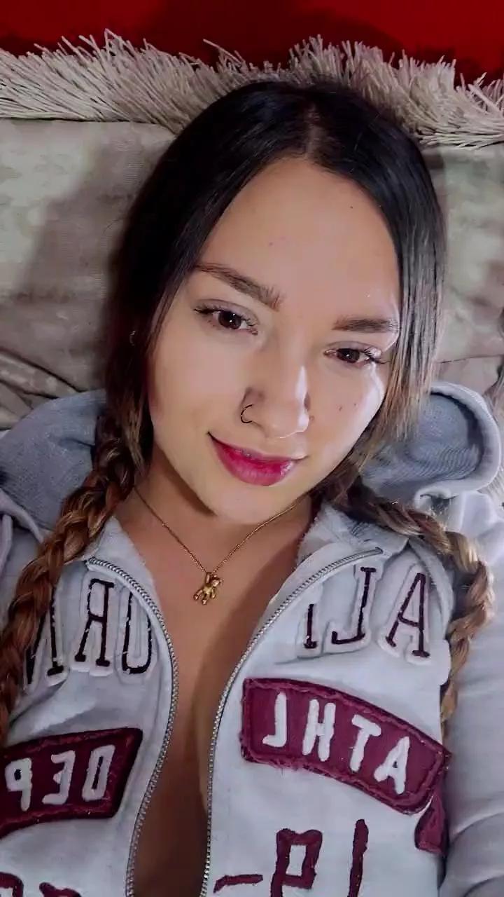 Agat4 webcams show profile image 